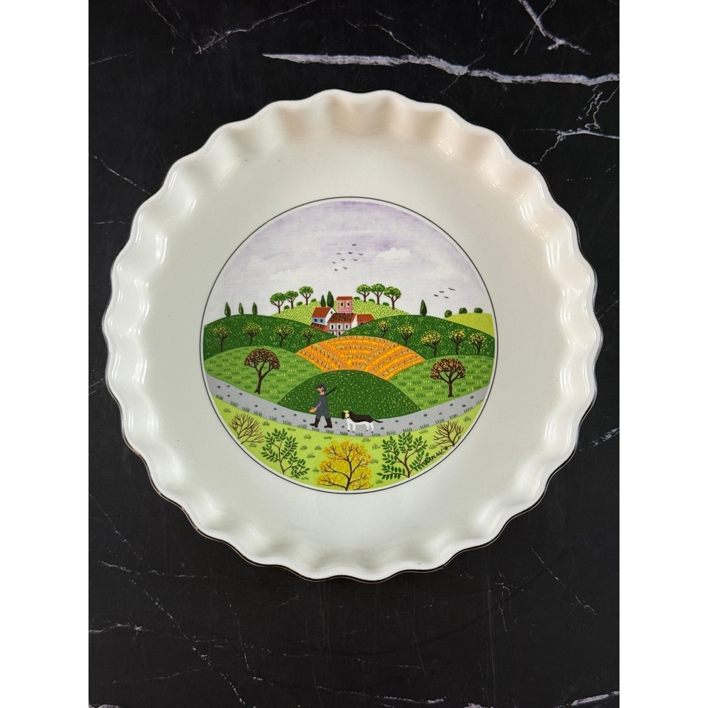 VTG Villeroy & Boch Naif Fluted Quiche Tart 8" Baking Dish Dog Hunter Folk Art